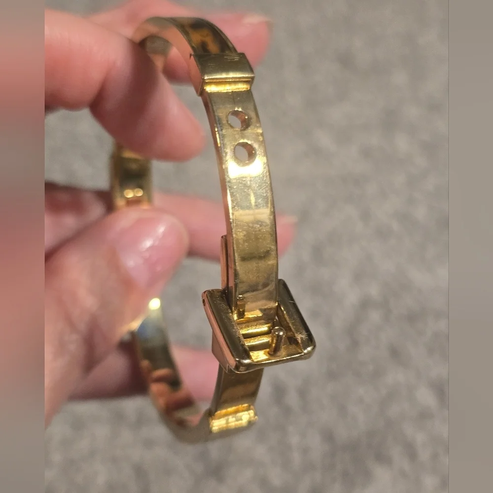 Michael Kors Bedford Buckle Bangle Bracelet Tortoise Classic
